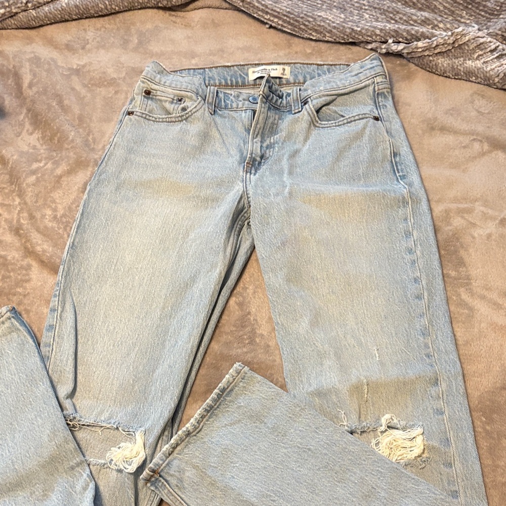 Abercrombie & Fitch Light Blue Mid Rise Straight Leg Jeans